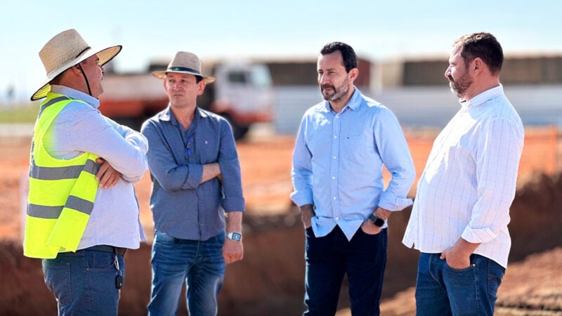 Prefeito visita obras de viaduto e avalia como maior “obra viária da história” de Nova Mutum  