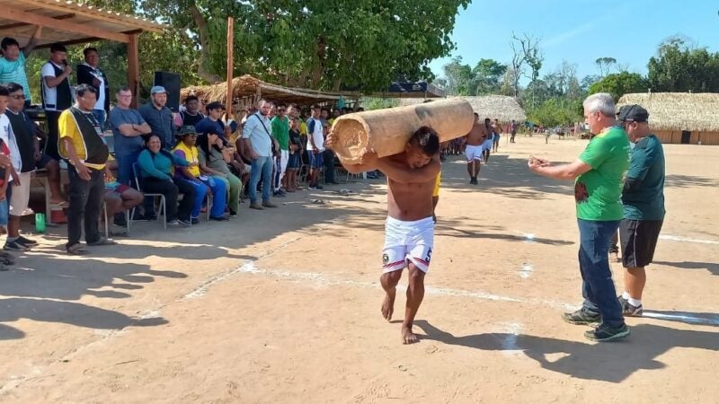 Aldeia Sãnkoraçã conquista o primeiro ouro em “corrida com tora” na II Olimpíada Indígena Panará