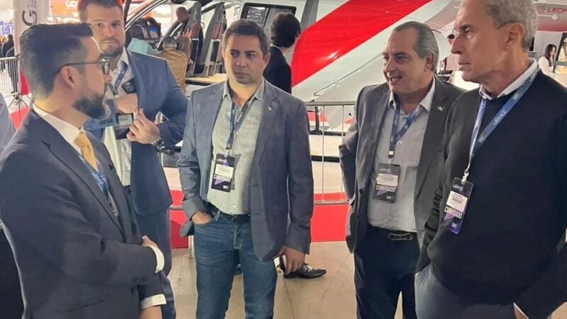 Prefeito e secretário estadual visitam empresa que construirá primeira fábrica de aeronaves de MT em Lucas