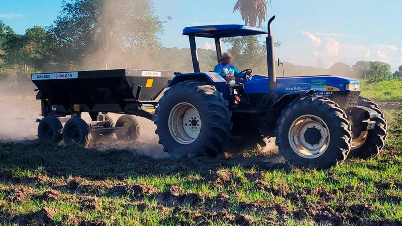 Atividades da agricultura familiar vão ser reforçadas em Guarantã do Norte com novo maquinário