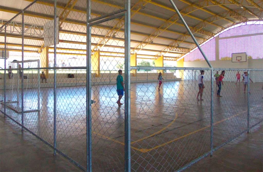 Peixoto de Azevedo define investimento de R$ 1,2 milhão para quadra poliesportiva coberta