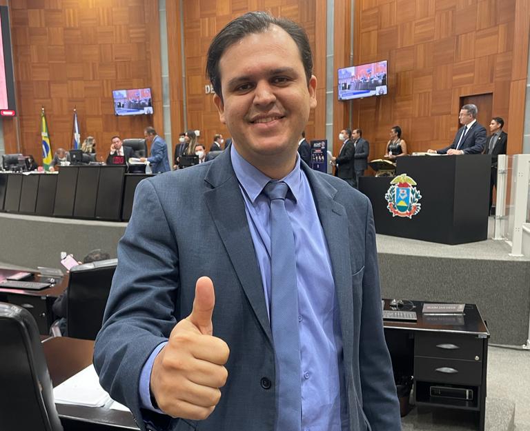Thiago Silva destaca ações e resultados para formação e geração de oportunidades ao cidadão de MT
