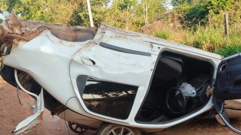 Em Guarantã do Norte Veiculo capota e condutor vem a óbito