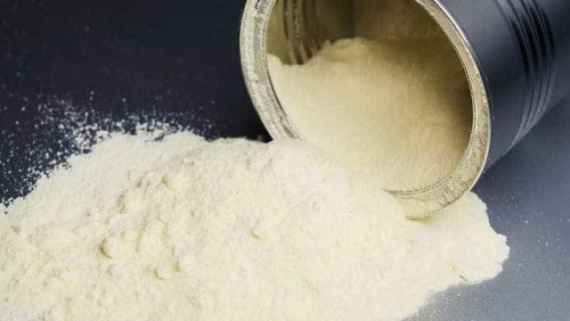 Governo vai comprar leite em pó para estimular setor em dificuldade