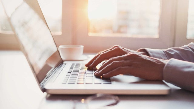 Governo propõe elevação de limite anual do MEI para R$ 144,9 mil