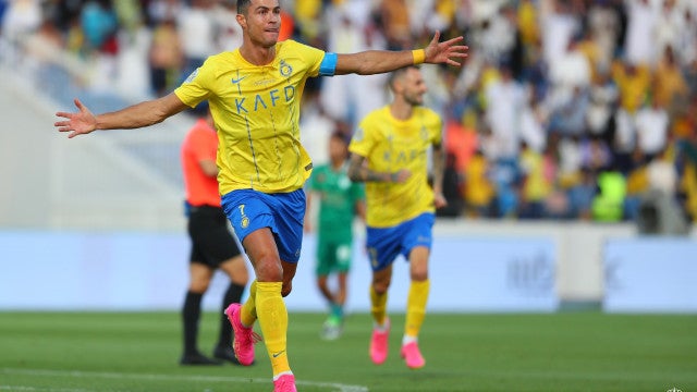 Golaço de CR7 leva Al Nassr às semifinais da Champions árabe