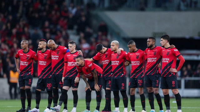 Athletico-PR vence o Bolívar, mas é eliminado da Copa LIbertadores nos pênaltis