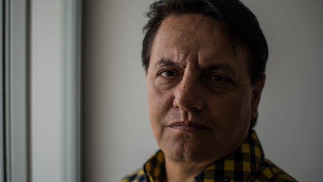 Facção criminosa Los Lobos reivindica assassinato de candidato no Equador