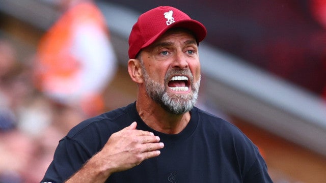 Klopp perde a cabeça com a torcida: "Parem de cantar essa me***"