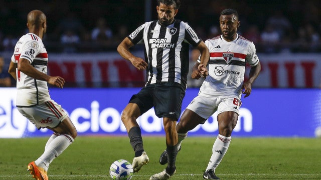 São Paulo põe Lucas Moura e Calleri só no segundo tempo e empata com o Botafogo no Morumbi