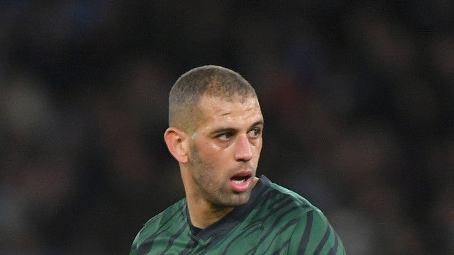 Coritiba anuncia Islam Slimani que chegará em Curitiba nos próximos dias