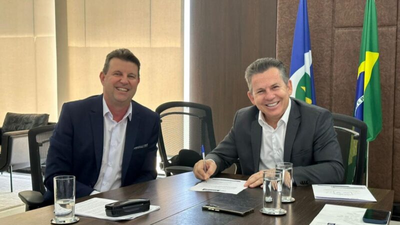 Governador e prefeito de Sorriso assinam ordem de serviço para construir quartel dos bombeiros  