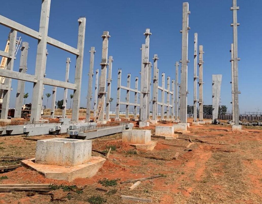 Lafin cobra empreiteira por obras do novo prédio da prefeitura de Sorriso