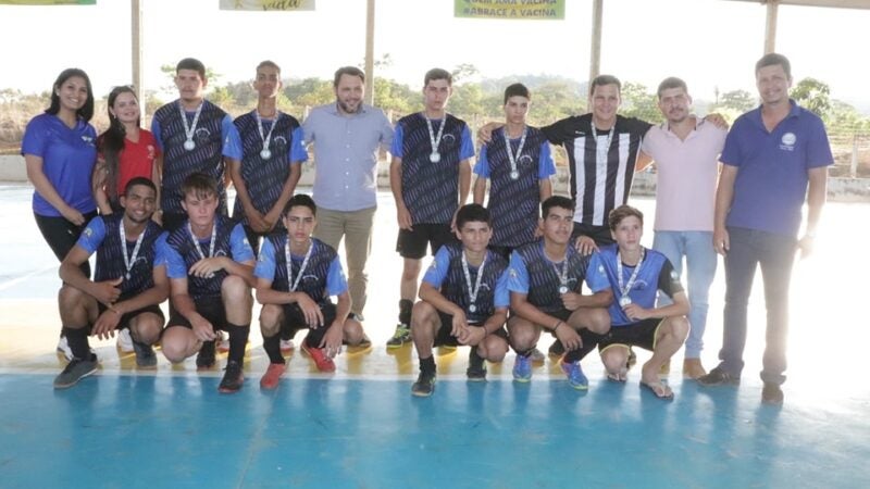 Presidente Valcimar prestigia retomada da Olimpíada Rural Estudantil