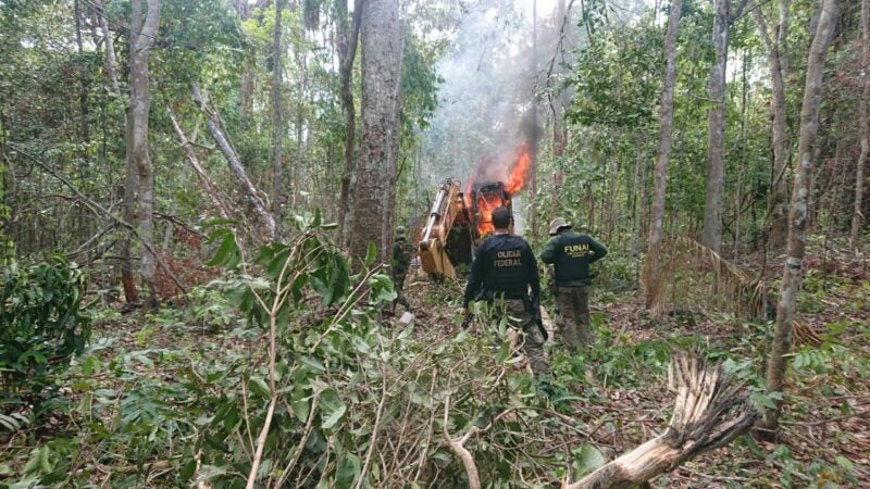 Projeto que evita destruir equipamentos apreendidos em infrações ambientais em MT vai à sanção do governador