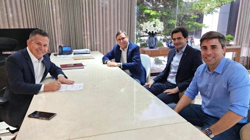 Governador quer ampliar para 50 número de escolas cívico-militares em Mato Grosso