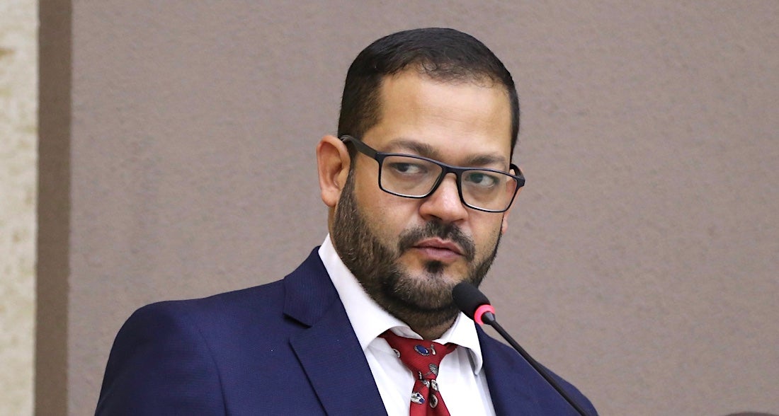 Presidente da câmara critica instabilidades em sinal de internet em Sinop e requer ação de CPI