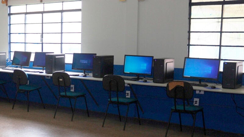 Nova Mutum aplicará R$ 346 mil em aparelhos de informática para nova unidade escolar