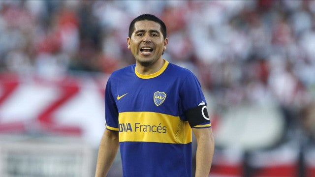 Riquelme defende Cavani no Boca Juniors antes de semifinal com Palmeiras: ‘Exemplo’