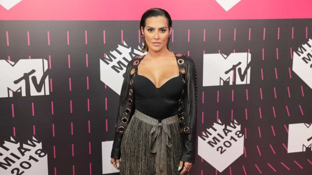 Cleo Pires rebate críticas por expor o pai, Fábio Júnior, e pede: ‘Parem de me encher o saco’