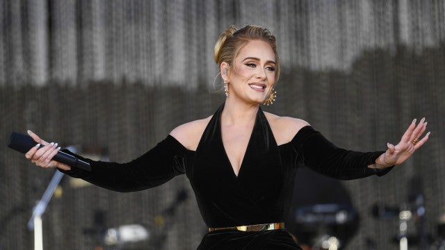 Adele aceita convite para ser madrinha de casamento de fãs brasileiros