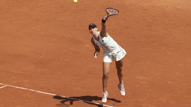 Bia Haddad sente o desgaste físico e cai em San Diego com derrota para Barbora Krejcikova