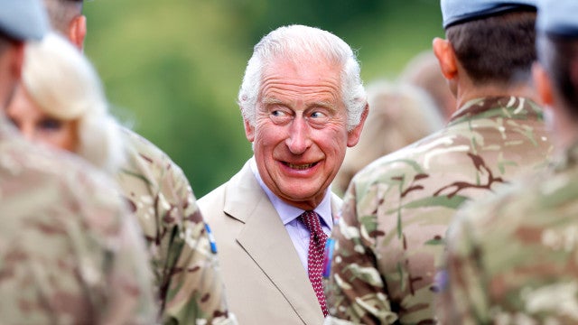 Rei Charles 3º teria ficado decepcionado com nascimento de Harry