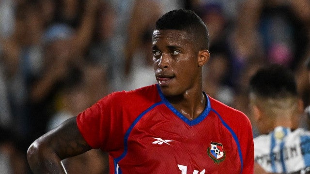 Jogador da seleção do Panamá é assassinado a tiros aos 26 anos