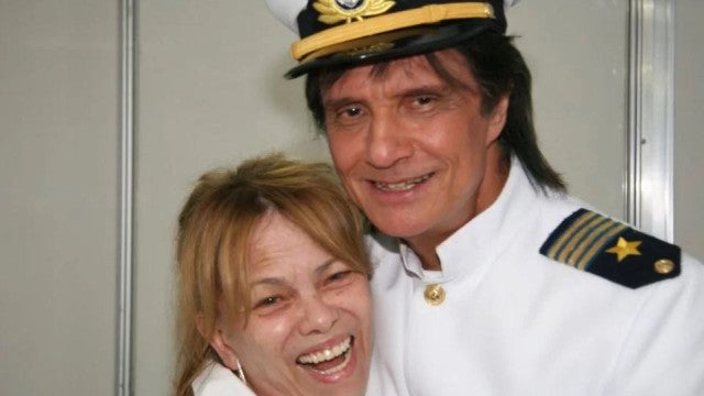 Morre Carminha, ex-secretária e ‘anjo da guarda’ de Roberto Carlos