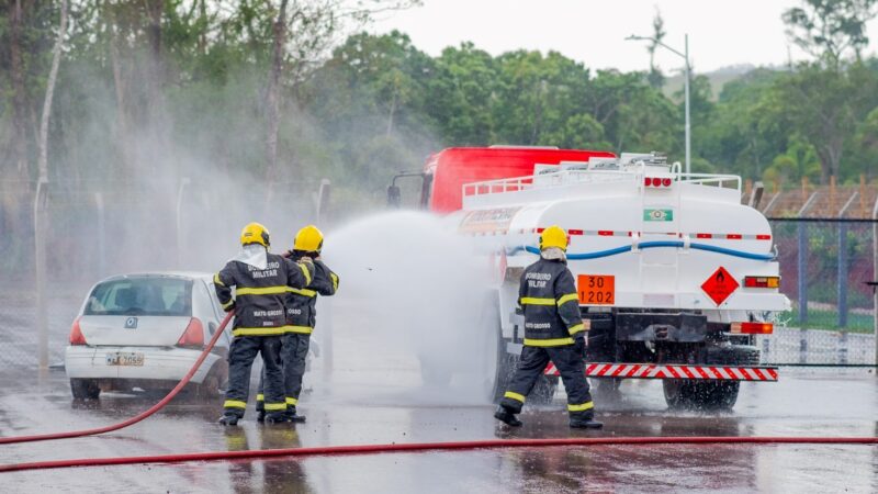 Corpo de Bombeiros Militar realiza simulado de acidente de transito na BR-163 em Guarantã do Norte