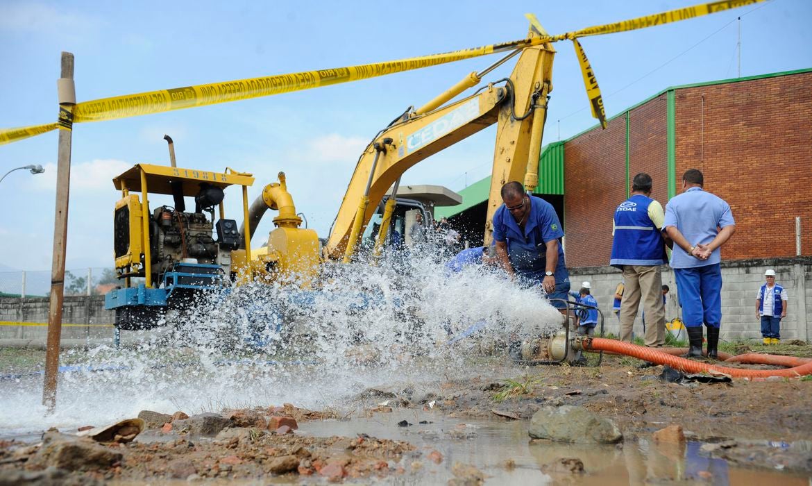 Brasil tem maior reserva de água do mundo, mas distribuição é desigual