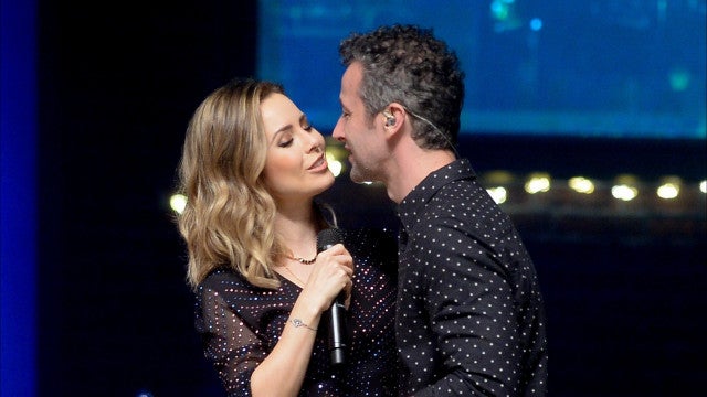 Sandy brinca e faz show ao lado do ex Lucas Lima na Europa após separação