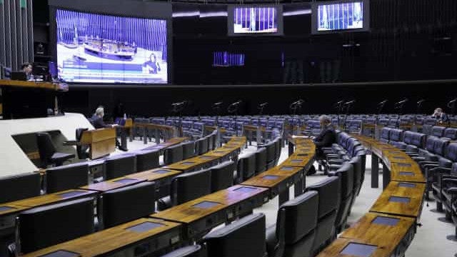 Deputados avaliam impor limites ao governo em bloqueio de emendas parlamentares