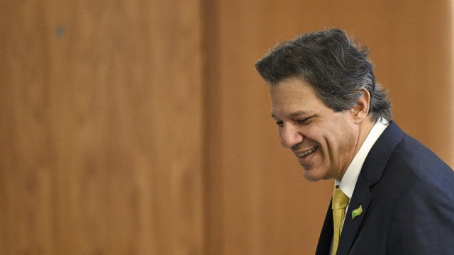 Haddad diz que acompanha eleição na Argentina com interesse por causa do Mercosul