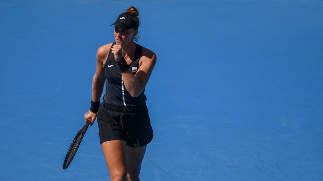 Bia Haddad vence nas duplas e vai às oitavas do WTA de Pequim