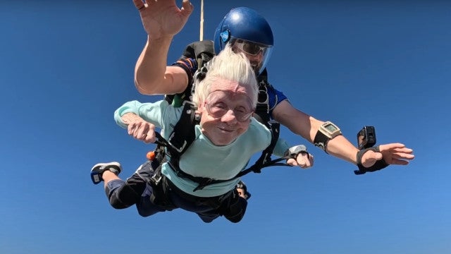Mulher que saltou de paraquedas aos 104 anos morre uma semana depois