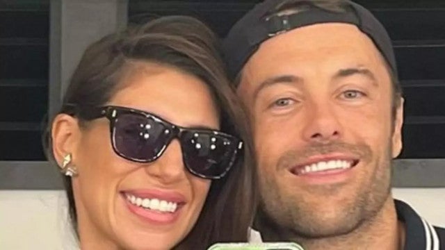 Mulher de Kayky Brito chega a Curitiba e posta foto com os filhos; ator segue no Rio