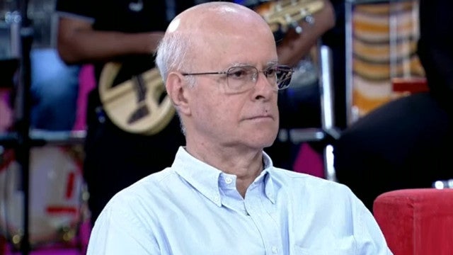 Dublador de ‘Os Simpsons’ e ‘Todo Mundo Odeia o Chris’ morre aos 72 anos