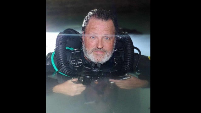 Mergulhador famoso por bater recorde morre em expedição subaquática