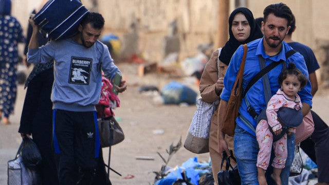 Cerco total a Gaza deixa civis em desespero