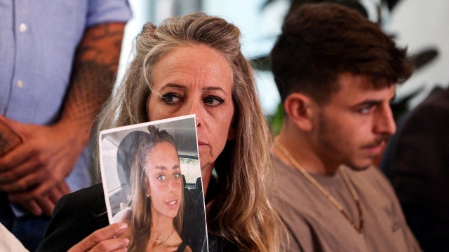 "Tragam a minha filha para casa", apela mãe de refém nas mãos do Hamas