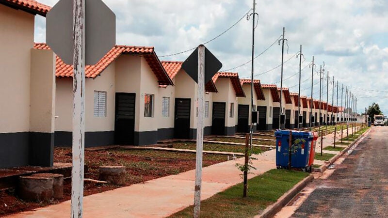 Alta Floresta construirá 50 casas populares para famílias carentes com recursos do Estado