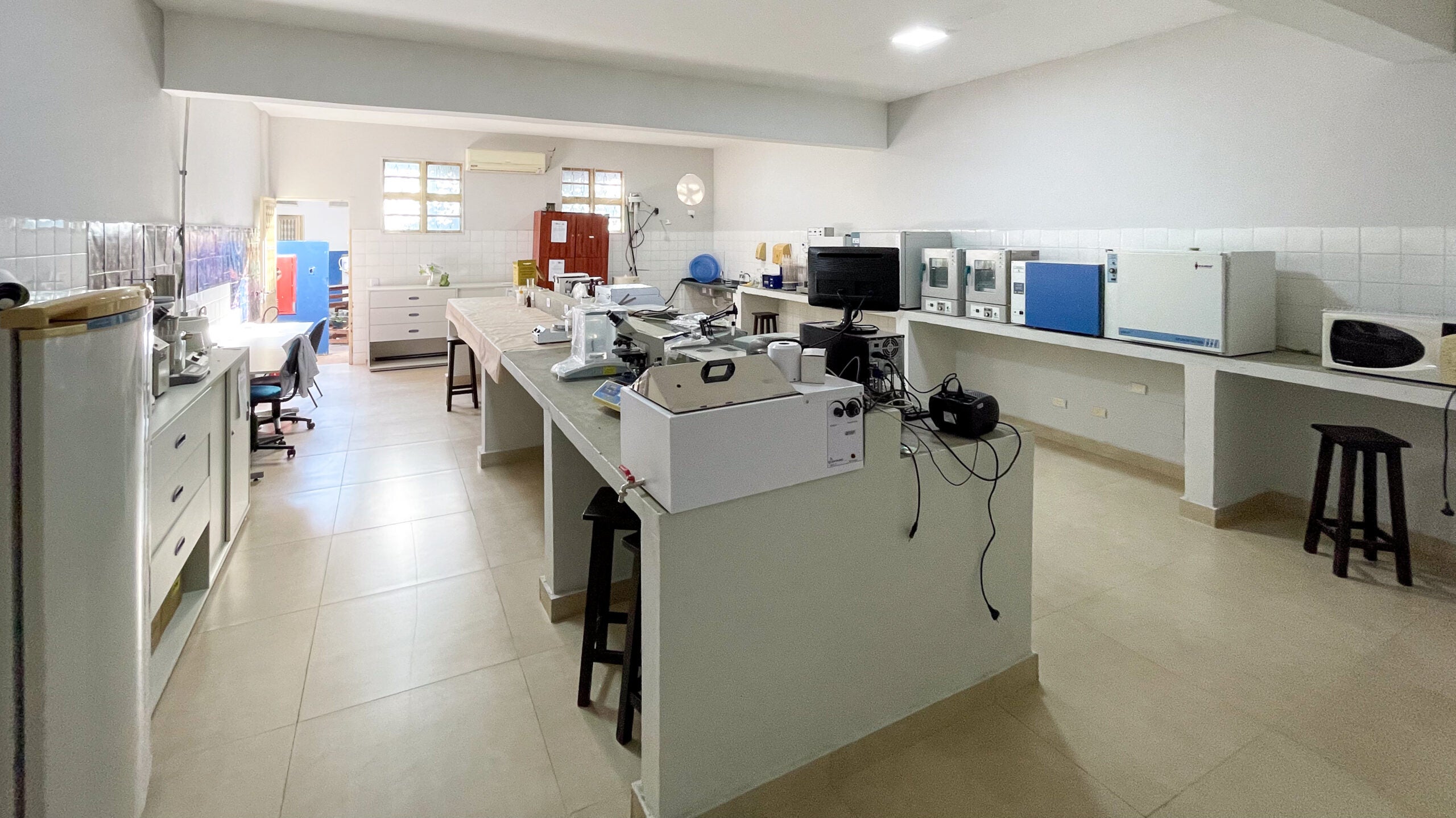 Aberto seletivo para contratação de professores para escolas técnicas em Sinop, Sorriso e demais; salários até R$ 8,3 mil