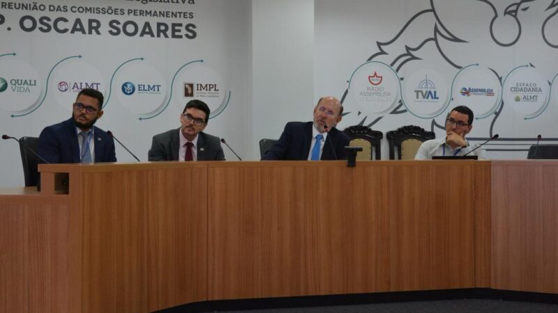 Analistas da SEFAZ se destacam em apresentação à ALMT da metodologia utilizada para calcular as receitas previstas para 2024