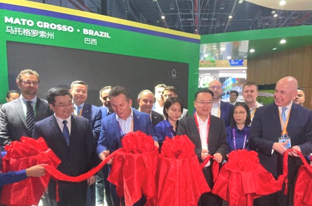 Mauro assina na China cooperação com dois Estados para fortalecer crescimento econômico