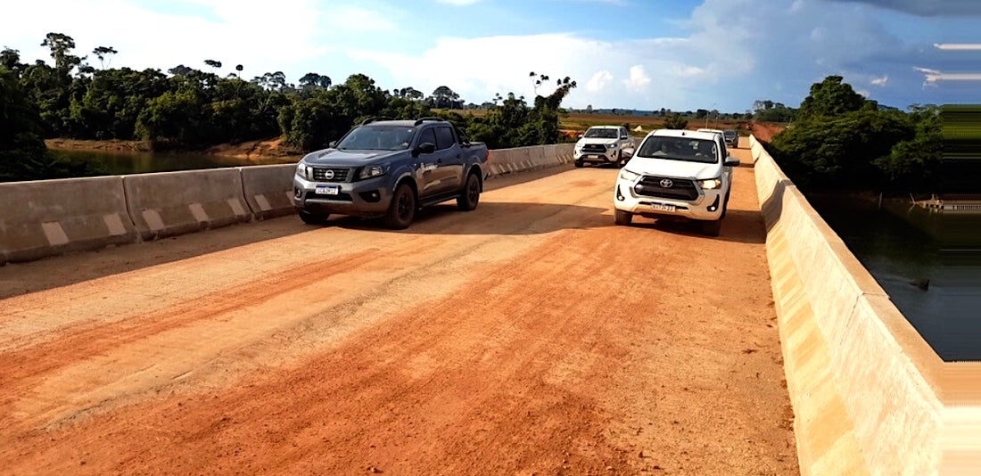 Liberado tráfego na nova ponte de concreto do rio dos Peixes no Nortão