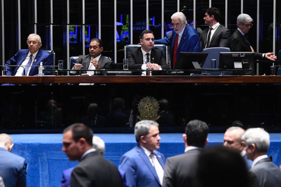 Senado aprova PEC limitando decisões do STF; Jayme e Wellington favoráveis e Carlos Fávaro contrário