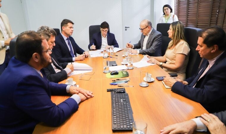 Órgãos firmam acordo para viabilizar procedimentos e acabar com filas de espera em Cuiabá