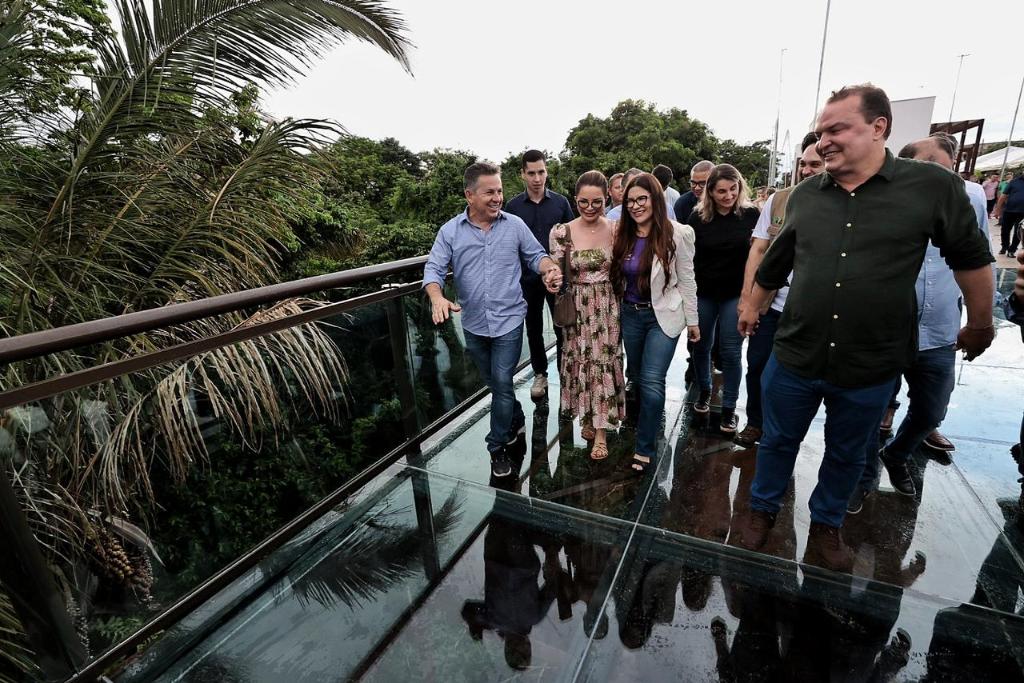 Governador e Virgínia inauguram complexo turístico em MT; “referência para o turismo”, diz prefeita