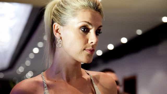 Record não noticia acusação de agressão feita por Ana Hickmann